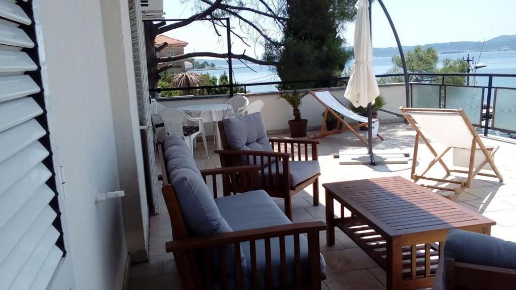 Amazing Seaview Apartment With A Balcony Near The Beach - Kneza Trpimira I 자다르 외부 사진